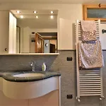 아파트 La Casetta Di Biorca By Interhome *